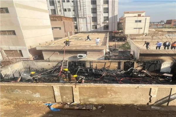 السيطرة علي حريق شب بالمجمع الطبي بقرية ميت خلف بالمنوفية