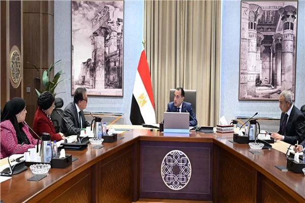 رئيس الوزراء يتابع جهود حوكمة منظومة صرف ألبان الأطفال المدعمة