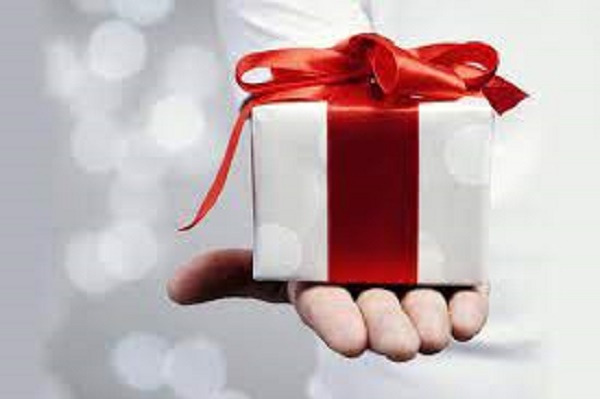 قبول الهدية ممن يٌعلم ان ماله حرام ..ما حكمه 