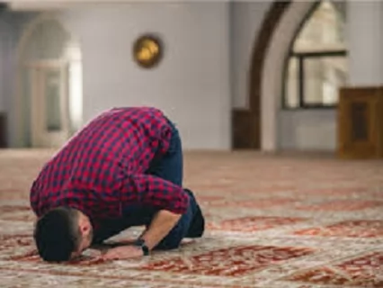 ما يجب فعله عند قضاء الصلوات الفائتة وإن كثُرت