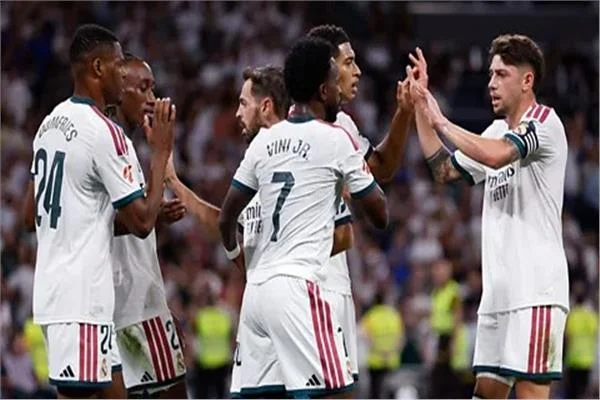 انطلاق مباراة ريال مدريد أمام روما في دوري أبطال أوروبا 