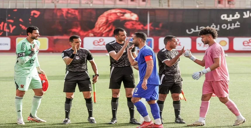 الأهلي يفوز على دلفي بثنائية نظيفة وديًّا
