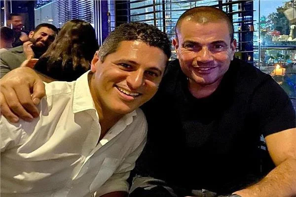 إيه السؤال اللي عمرو دياب تهرّب منه؟.. عمرو منسي يكشف الحكاية من الجونة 