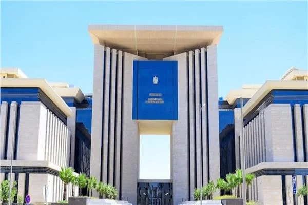  مصر تدين محاولة استهداف مكة المكرمة 