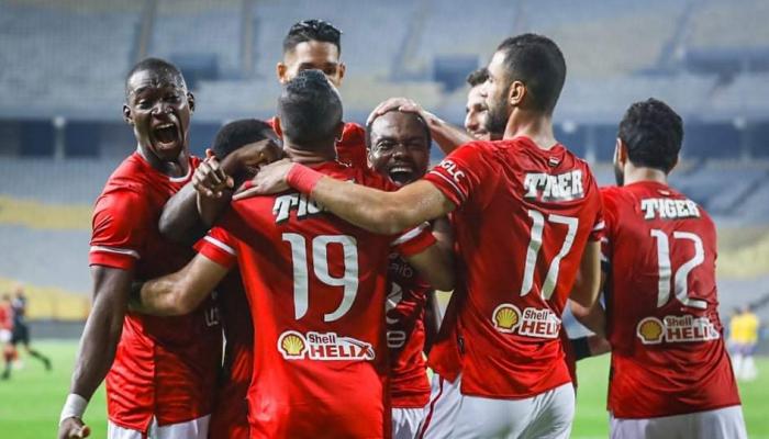 الأهلى يتمسك بنجم الفريق ويرفض رحيله للسعودية
