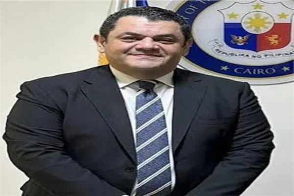 مسيرة مهنية مميزة... السفير نادر زكي متحدثًا رسميًا للخارجية المصرية   