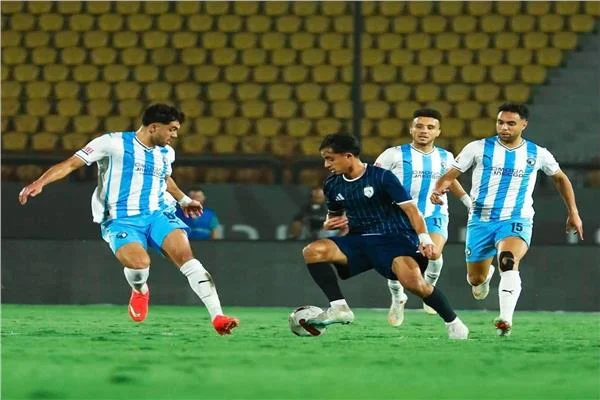  بيراميدز يستعيد صدارة الدوري بفوز دراماتيكي على الشرقية إنبي 