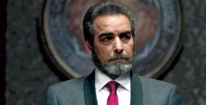  أحمد عبد العزيز: جنازات المشاهير تشهد تطفلًا جاوز المدى