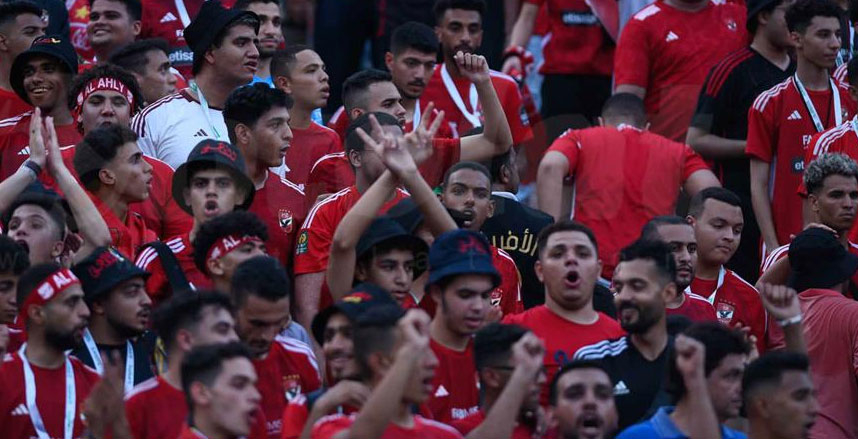نفاذ تذاكر مباراة بيراميدز والأهلي 