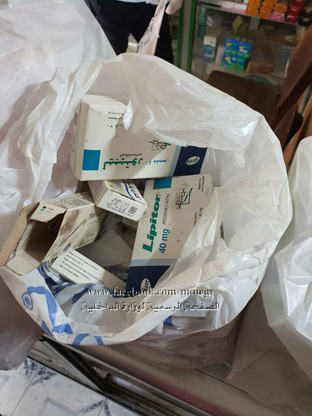 ضبط صيدليتين بالقاهرة وبداخلهما كميات كبيرة من العقاقير الطبية والمنشطات محظورة ومجهولة المصدر
