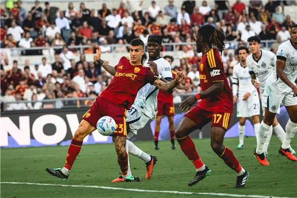  تعادل إيجابي مثير يحسم قمة روما وإنتر ميلان في الدوري الإيطالي 