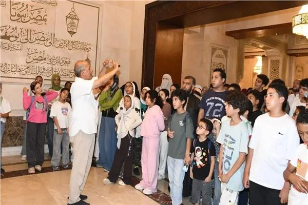  جولة معرفية لحفظة القرآن داخل مسجد مصر للتعرف على أحد أكبر الصروح الإسلامية 