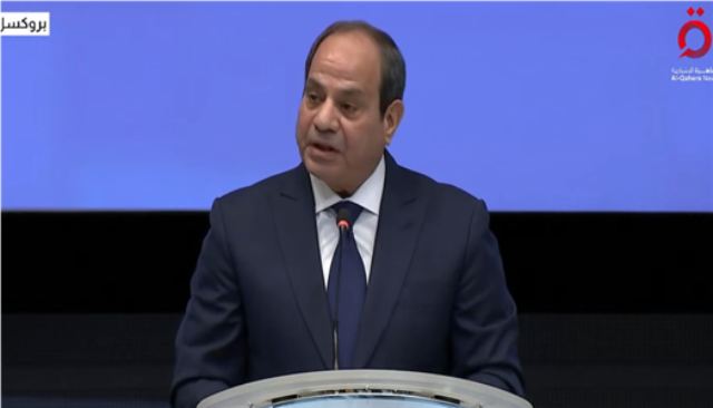 الرئيس السيسي: مصر تمتلك مقومات اقتصادية تؤهلها لتكون مركزا إقليميا