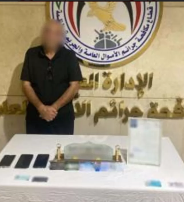 ضبط عاطل انتحل صفة طبيب نفسي وخدع المرضى بالقاهرة
