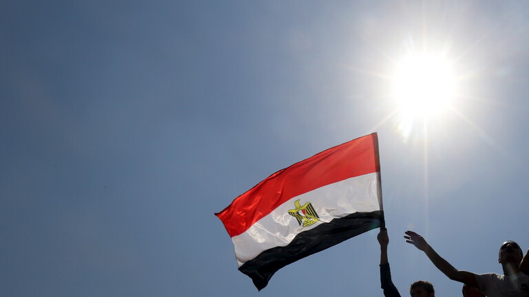 رئيس الوزراء المصري لصندوق النقد الدولي: لن تجبرونا!