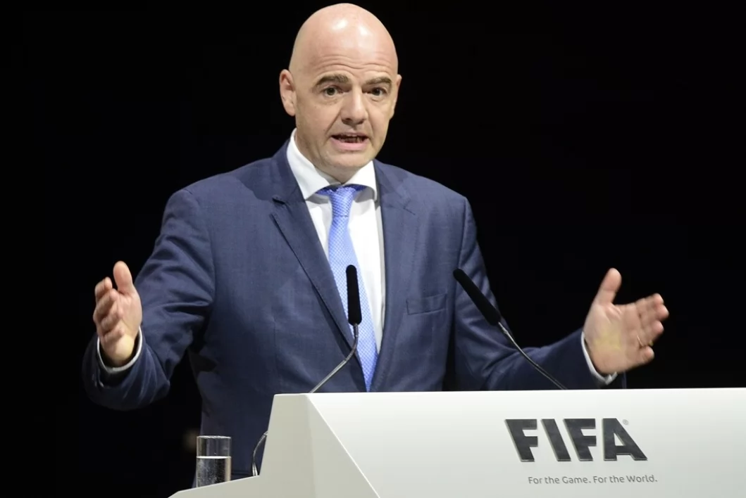 الاتحاد الإيطالي يعلن سحب دعمه لإنفانتينو