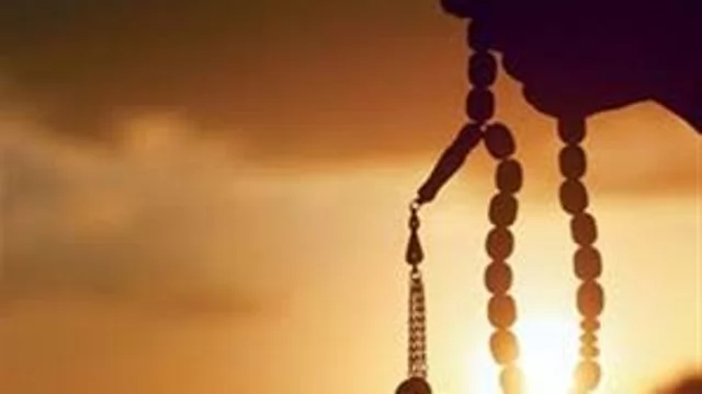 بداية مباركة بالذكر من الهَدي النبويّ