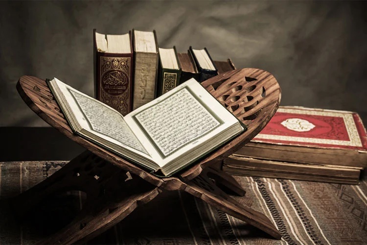 لغة القرآن.. شَهِيدًا عَلَي هَـؤُلاء