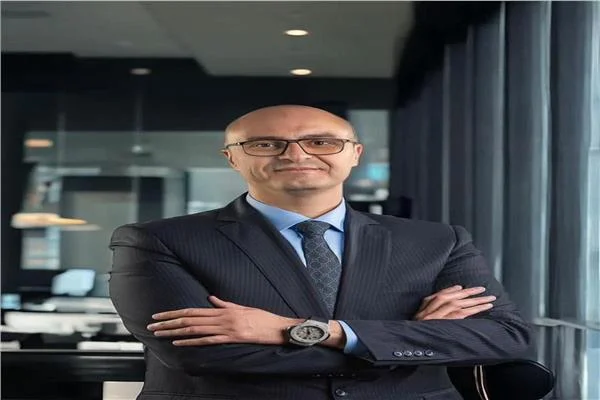 تنظيم الاتصالات يعلن تفاصيل بدء تشغيل الترددات الجديدة لشركات المحمول 