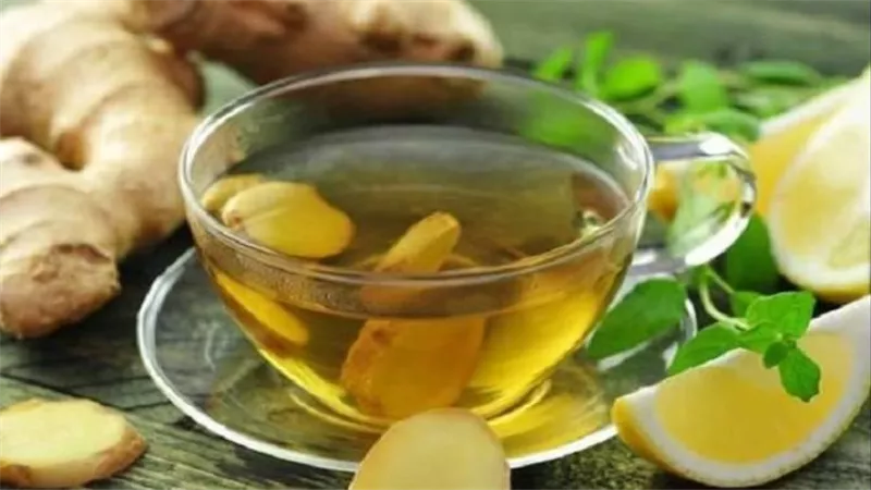  طبيب يوضح فوائد الزنجبيل في دعم المناعة ومقاومة الالتهابات خلال نزلات البرد 
