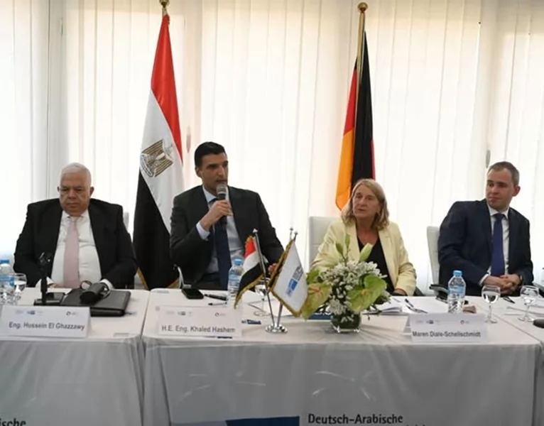 وزير الصناعة: نشجع دخول الشركات الألمانية على الاستثمار بمصر