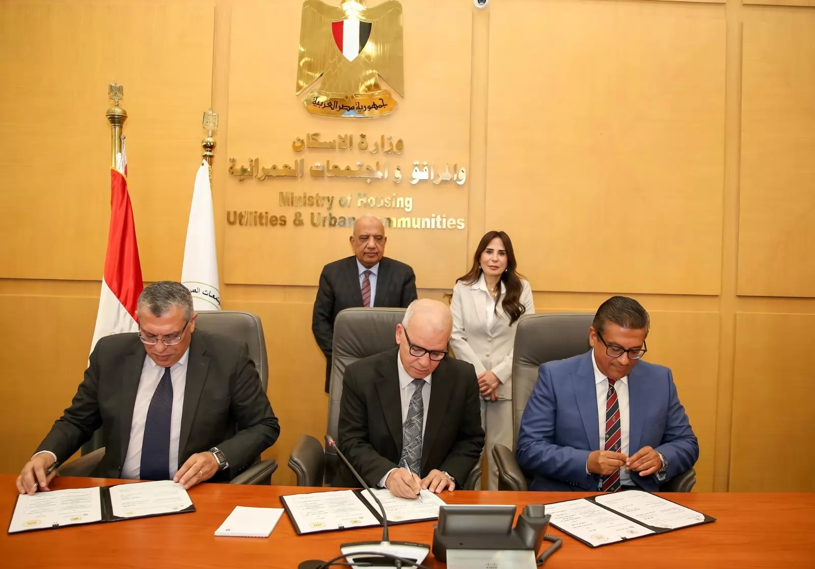بروتوكول بين الإسكان والكهرباء بشأن حوكمة ترشيد استهلاك الكهرباء 
