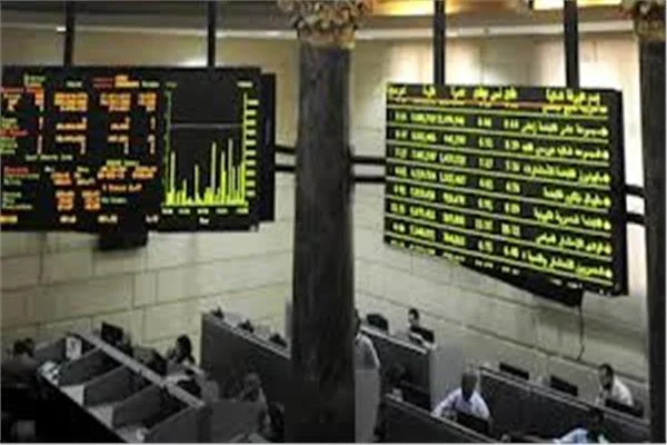 البورصة بمنتصف تعاملات الخميس تراجع المؤشر الرئيسي بضغوط هبوط أسهم قيادية
