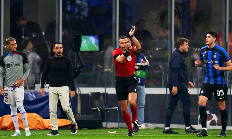 برشلونة يقدم شكوى ضد حكم لقاء الإنتر.. فيديو