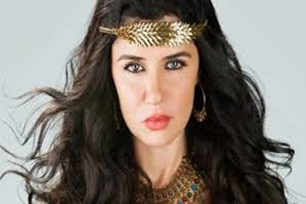 غادة عادل لـ لميس الحديدى: 