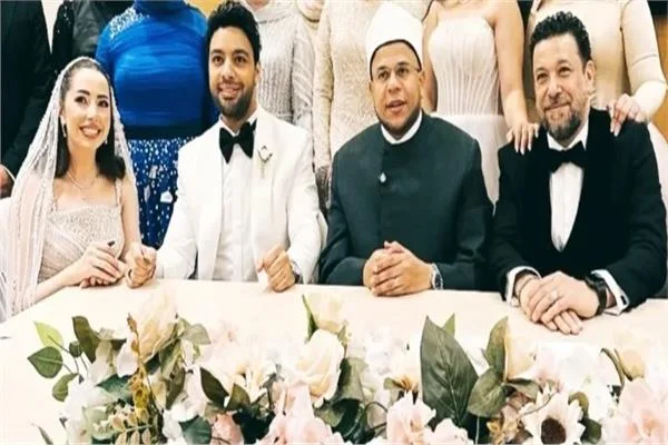  محمد الموجي يكشف كواليس دخول ابنته فرح مجال الغناء وزواجها من أحمد جمال 