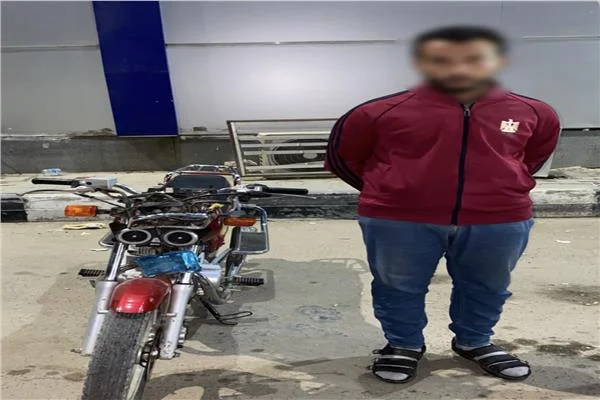 ضبط قائد دراجة نارية صدم طالبة بمدينة السادات 
