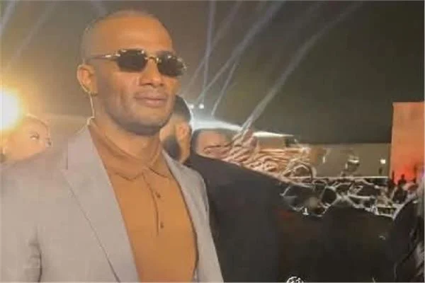 محمد رمضان يحلق شعره استعدادًا لـ «عشماوي» 