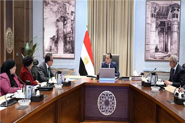 رئيس الوزراء يتابع جهود حوكمة منظومة صرف ألبان الأطفال المدعمة