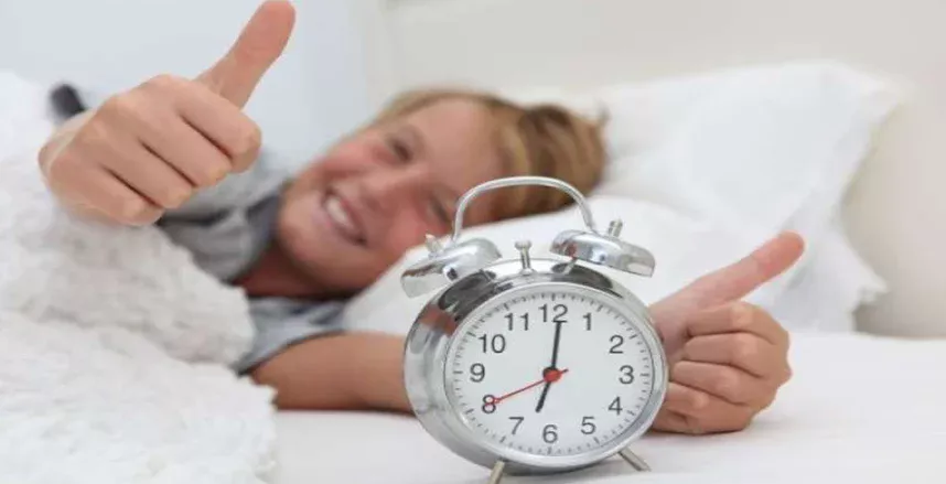 8 عادات صباحية لتبدأ يومك بطاقة وتركيز
