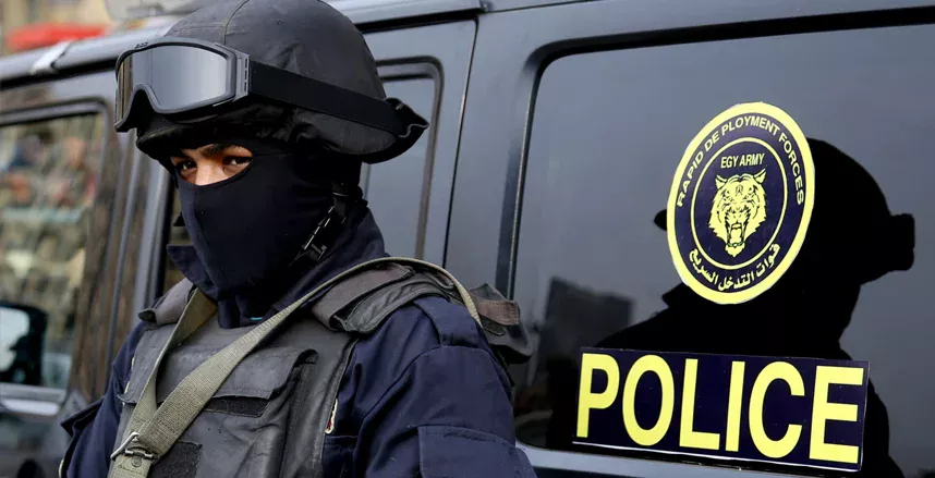 مأساة إنسانية في موقف أبنوب.. 8 ضحايا برصاص عشوائي وسقوط المتهم