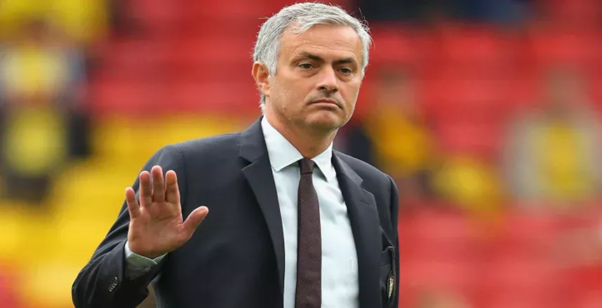 ريال مدريد يُفعل الشرط الجزائي في عقد مورينيو