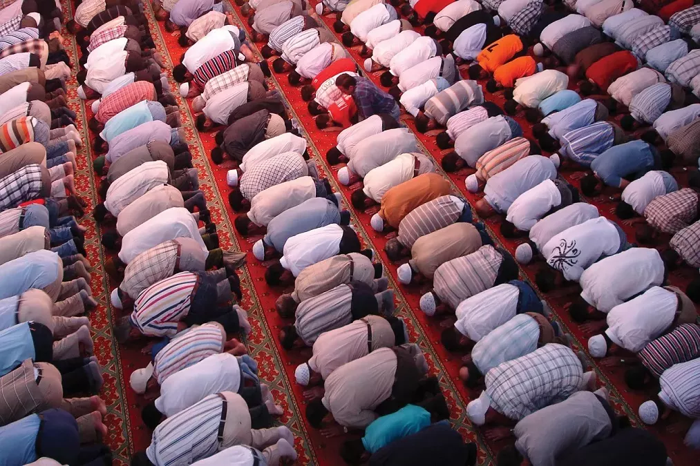 بيان المراد من حديث: أفضل الأعمال الصلاة على وقتها