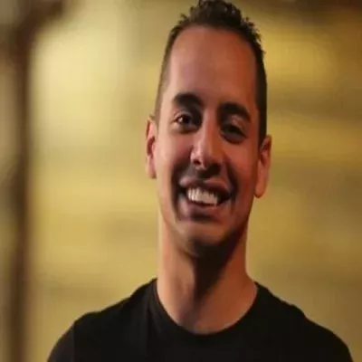 رسالة من عمرو وهبة بعد أداء فريضة الحج